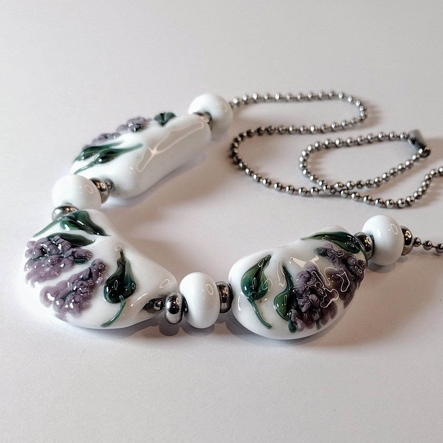 Lilac bower necklace