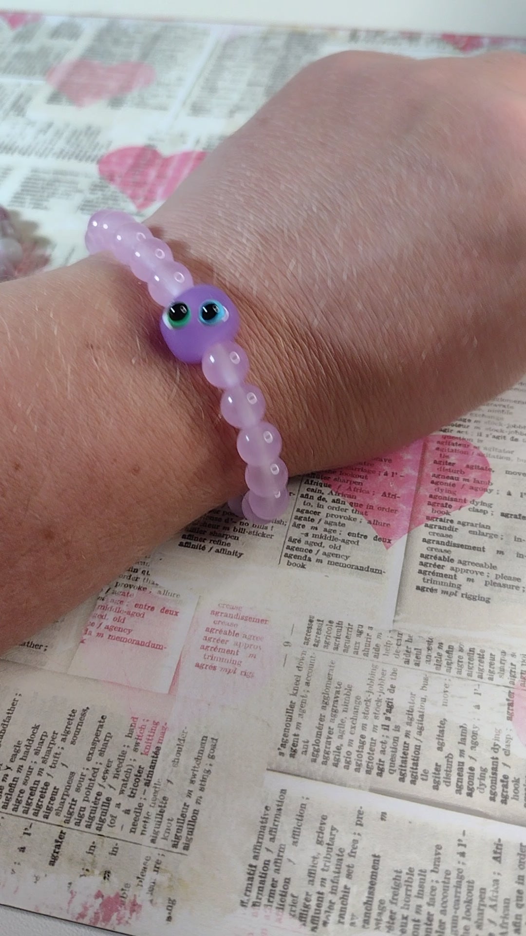 Video of Lilac buddy bead bracelet being worn