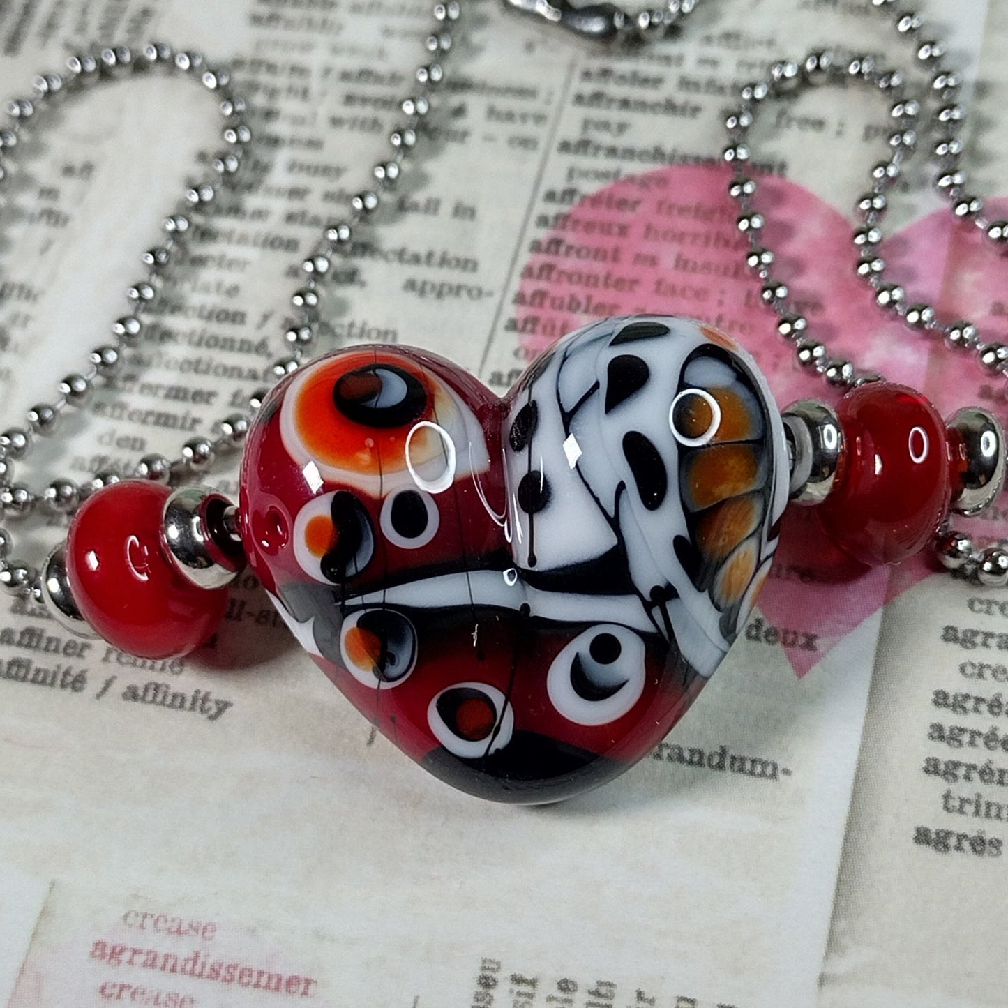 Red and white patchwork heart necklace Jolene Beads